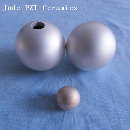 圧電セラミック球状および半球状部品の超音波距離測定PZT-4